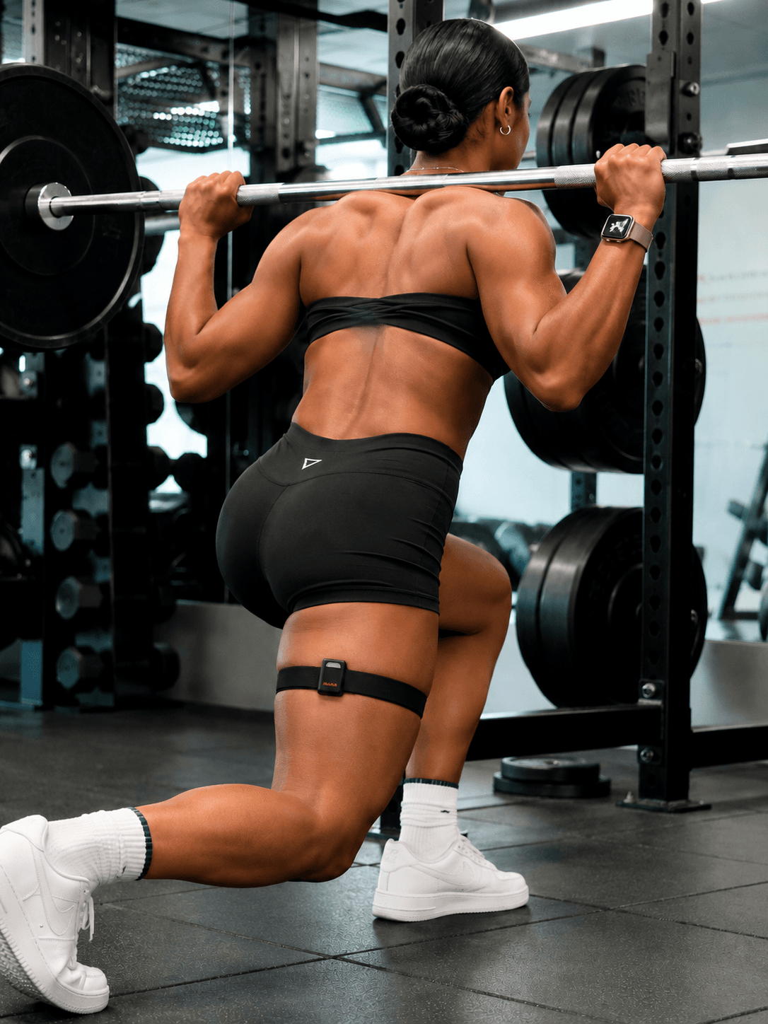 Inara muscle activation sensor placed on a working muscle during training.
